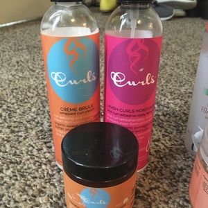 Curls curly hair products